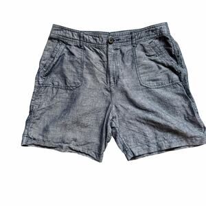 Croft & Barrow Chino Shorts Womens 8 Blue Chambray Flat Front Stretch Casual
